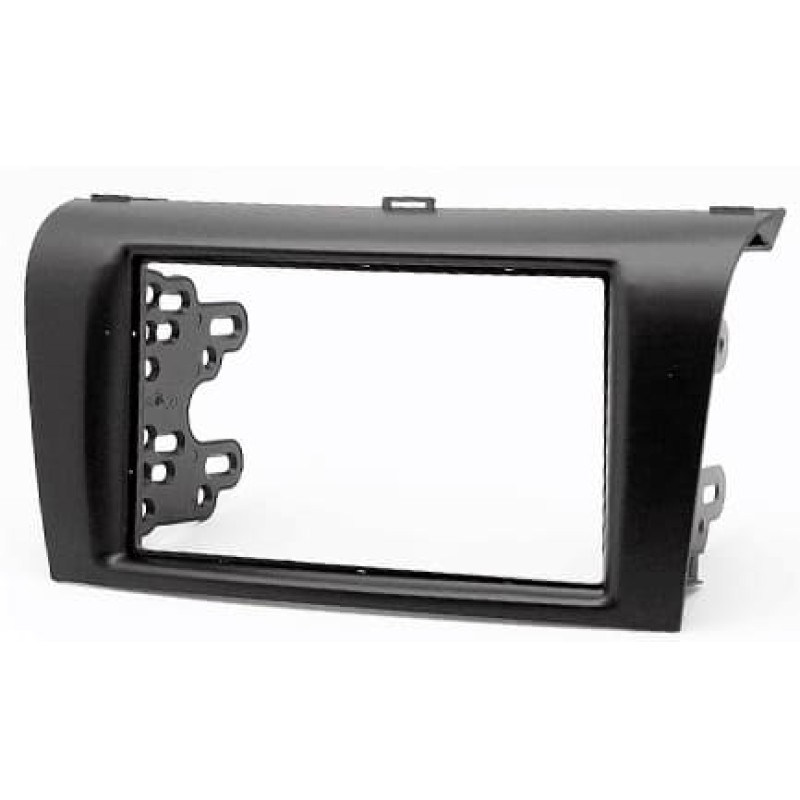 Mazda 3, Axela Carav 11-081