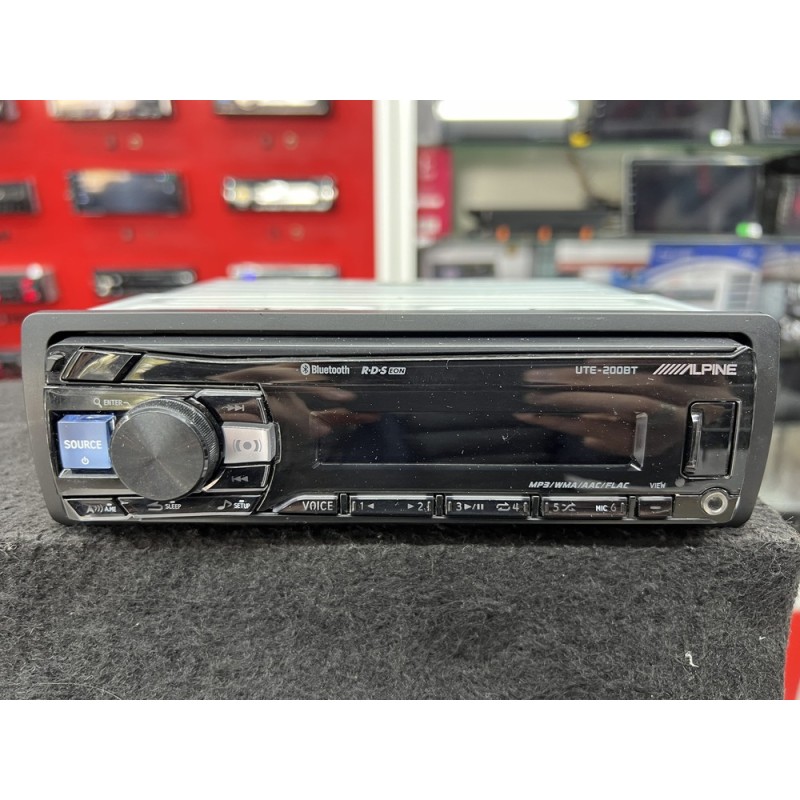ALPINE UTE-200BT (S/H)